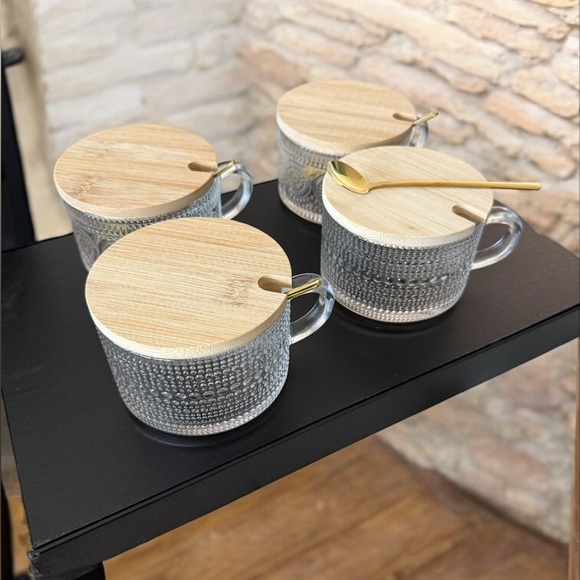 Set of 4 Glass Cups, lids and gold spoons with Beautiful Etched Designs - Picture 1 of 6